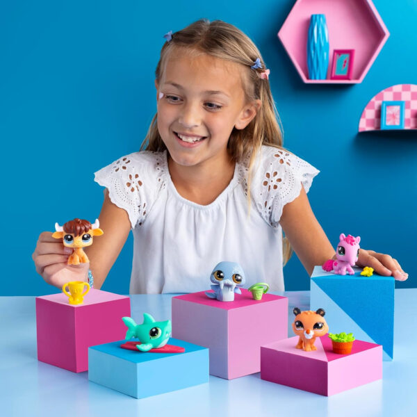 Littlest Pet Shop, 18 Pets Collector Set, Pet Surprise Display - Gen 7, Pets 1 - 18, Authentic LPS Bobble Head Figure, Collectible Imagination Toy Animal, Kidults, Girls, Boys, Kids, Tweens Ages 4+ - Image 3