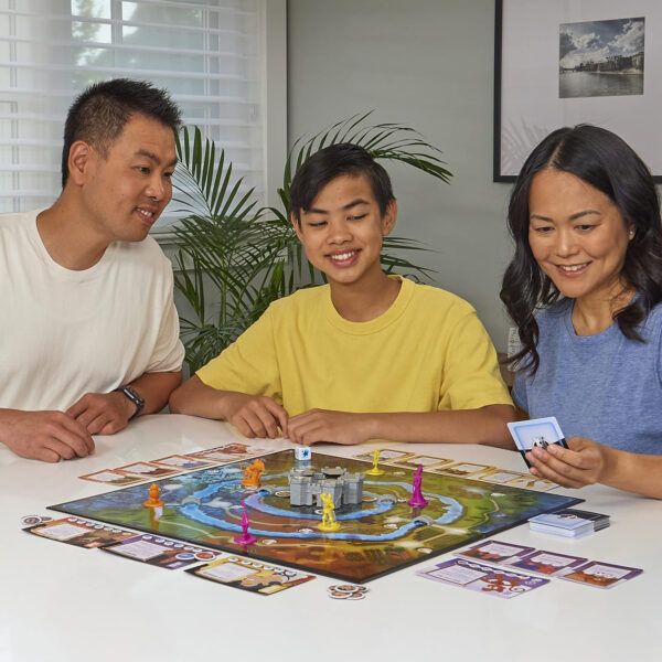 Disney Sidekicks Cooperative Strategy Board Game with Custom Sculpted Figures, for Families, Adults, and Kids Ages 8 and up - Image 9